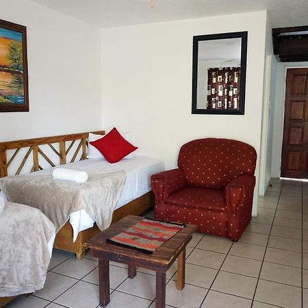 Sheba Rock Guesthouse Mbombela Buitenkant foto