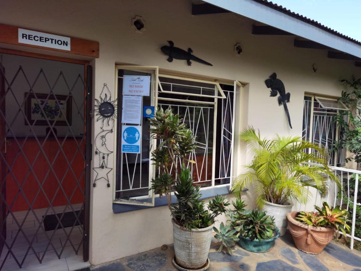 Sheba Rock Guesthouse Mbombela Buitenkant foto