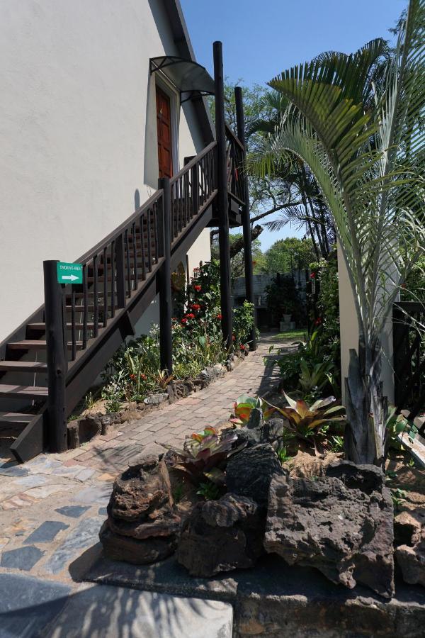 Sheba Rock Guesthouse Mbombela Buitenkant foto