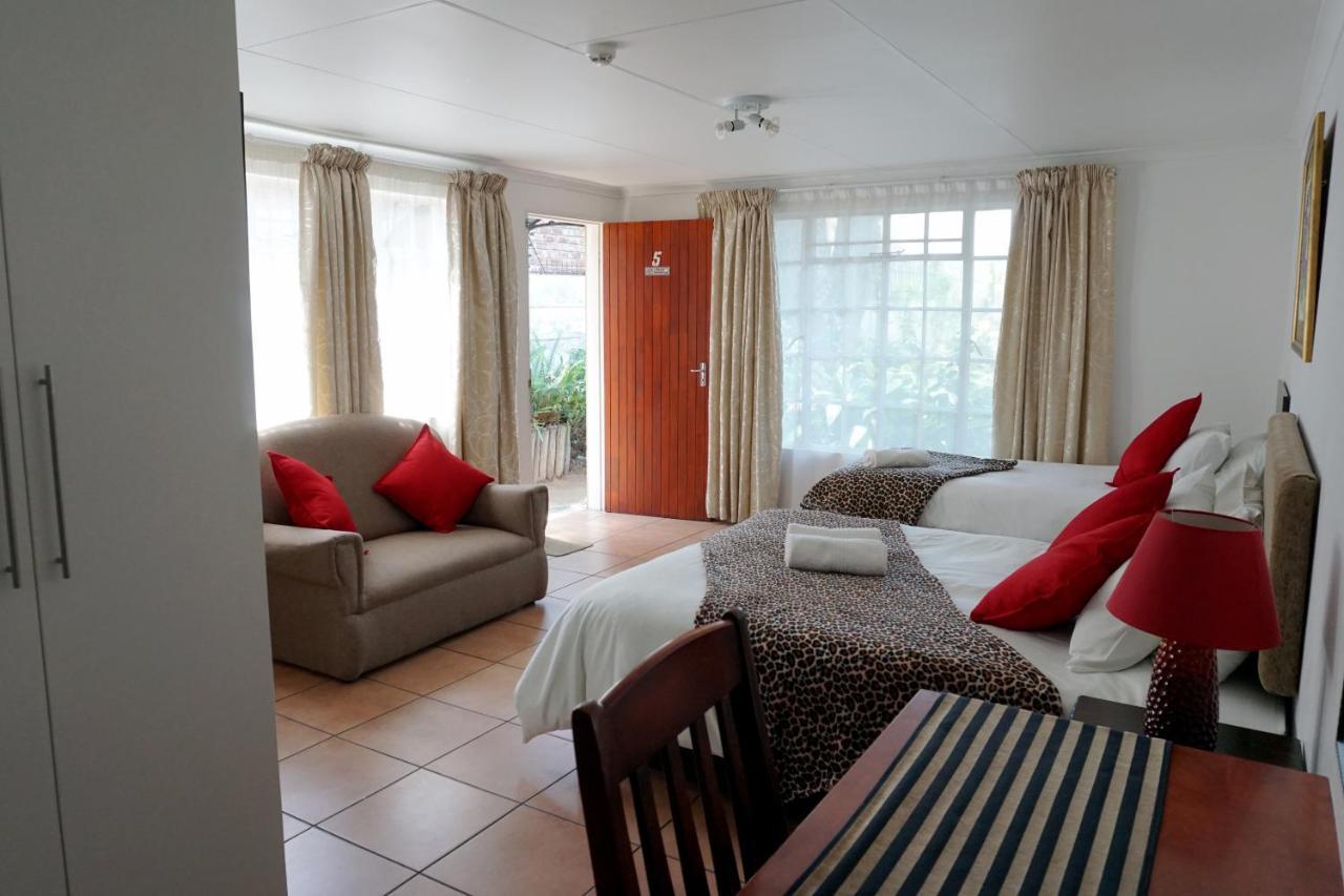 Sheba Rock Guesthouse Mbombela Buitenkant foto