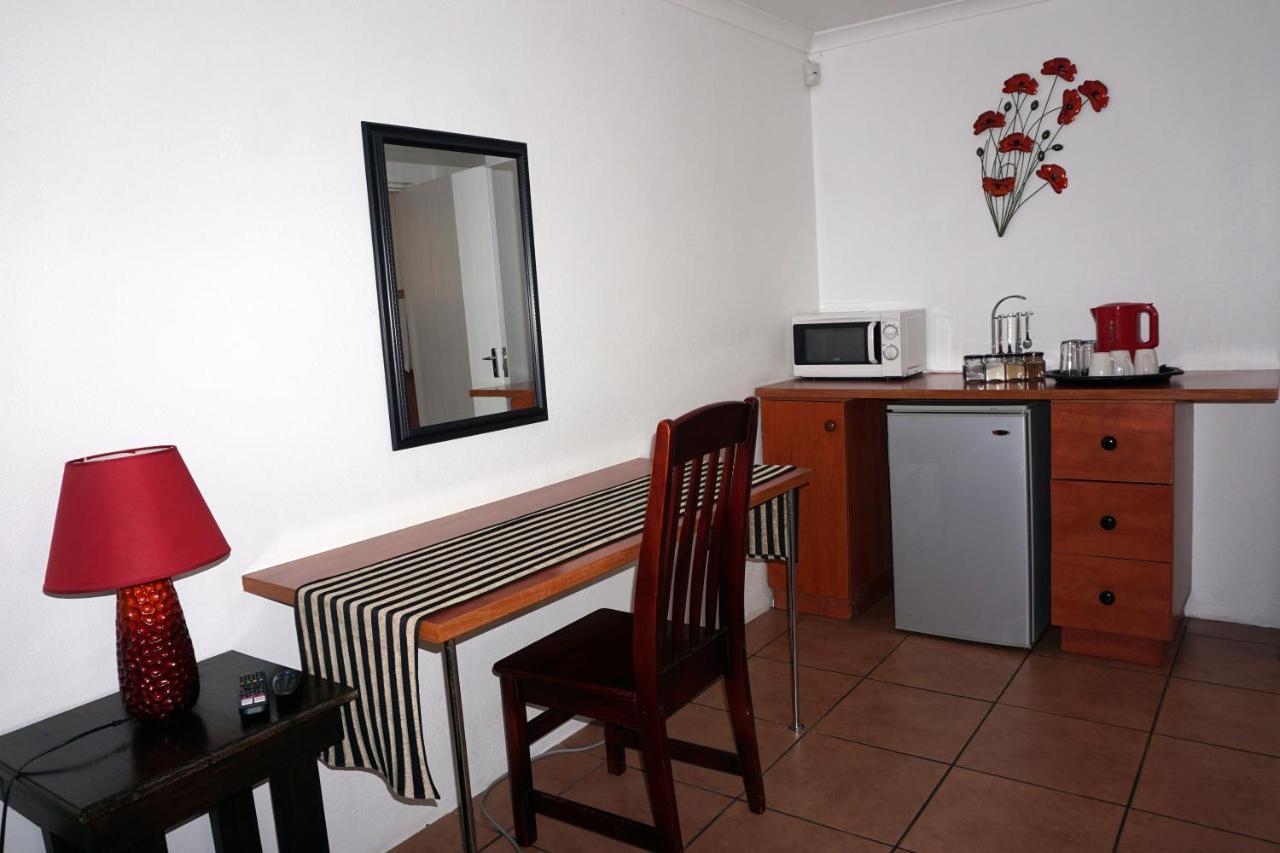 Sheba Rock Guesthouse Mbombela Buitenkant foto