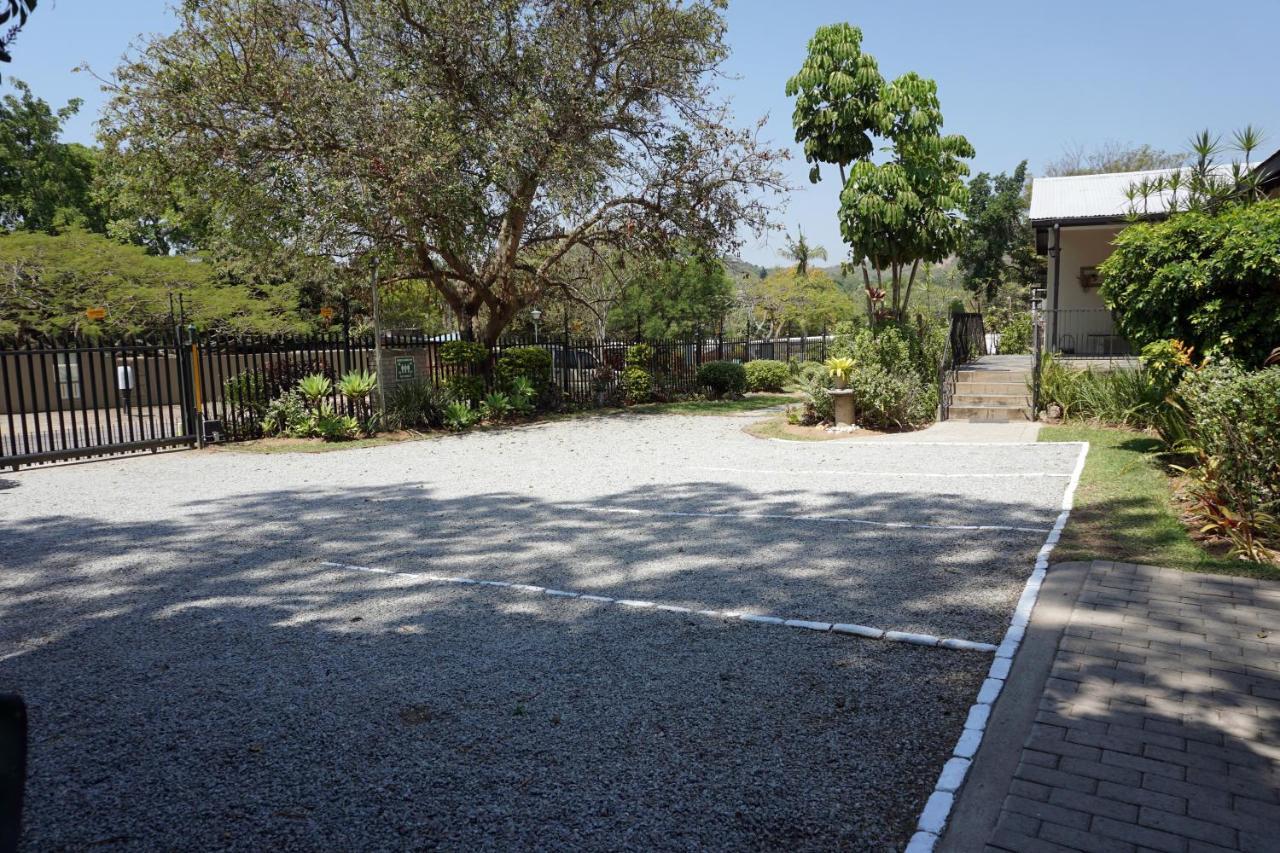 Sheba Rock Guesthouse Mbombela Buitenkant foto