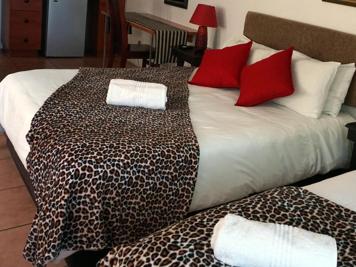 Sheba Rock Guesthouse Mbombela Buitenkant foto
