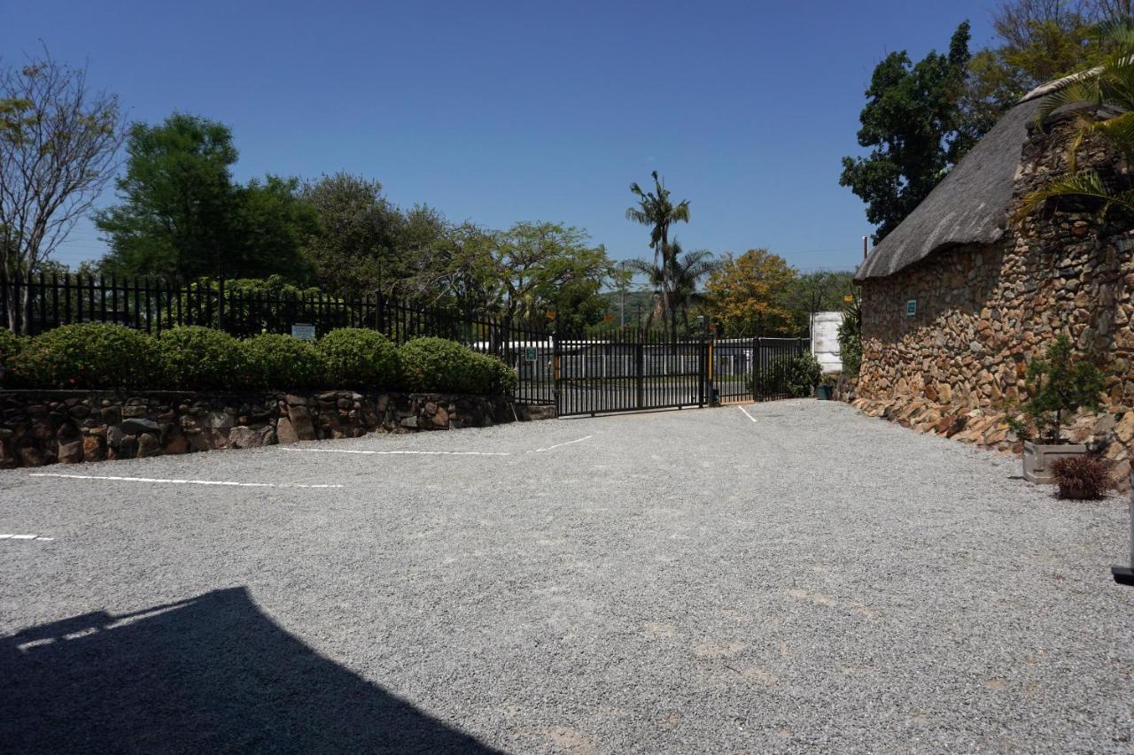 Sheba Rock Guesthouse Mbombela Buitenkant foto
